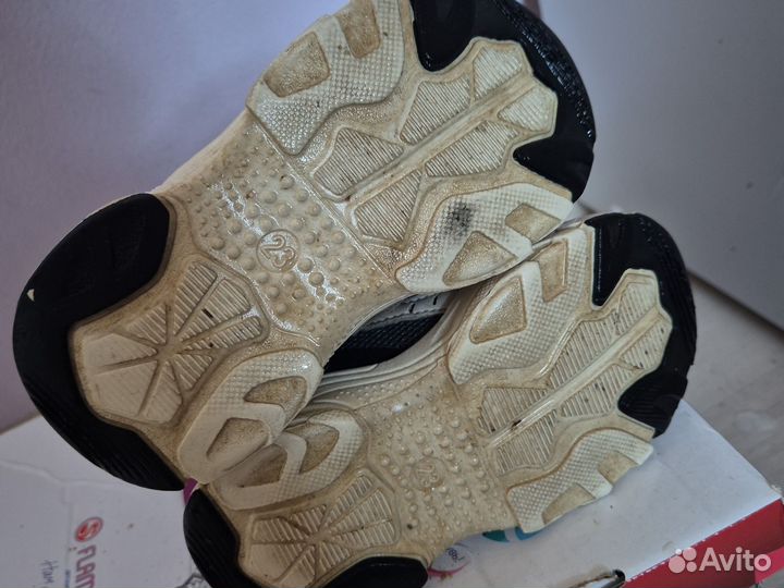 Кроссовки 23