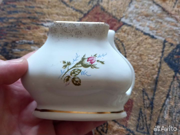 Салфетница фарфор Литва.AWA