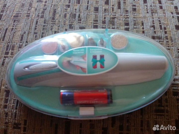 Маникюрный набор новый