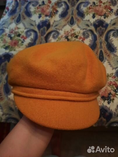 Берет с козырьком утепленный 56-58 размер