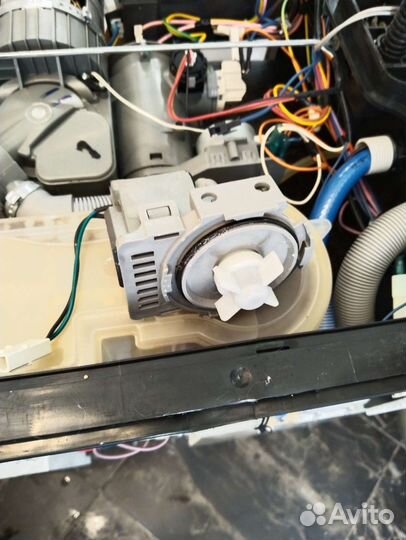 Мастер по ремонту стиральных и посудомоечных машин