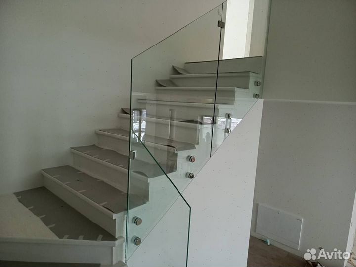 Перила из стекла Ограждения стеклянный