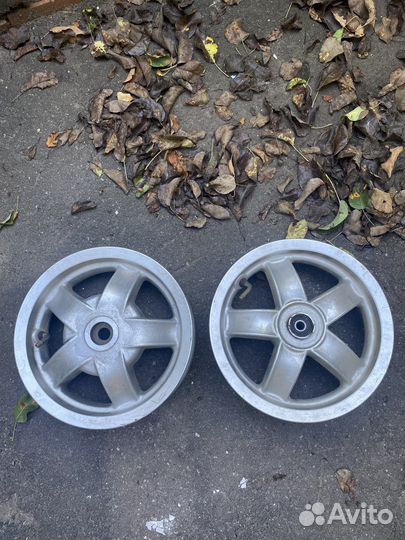 Колеса Piaggio Aprilia Vespa Zip