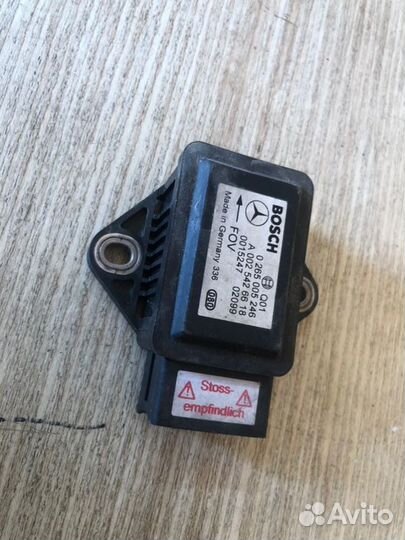 Датчик ускорения Mercedes-Benz S-Class W221