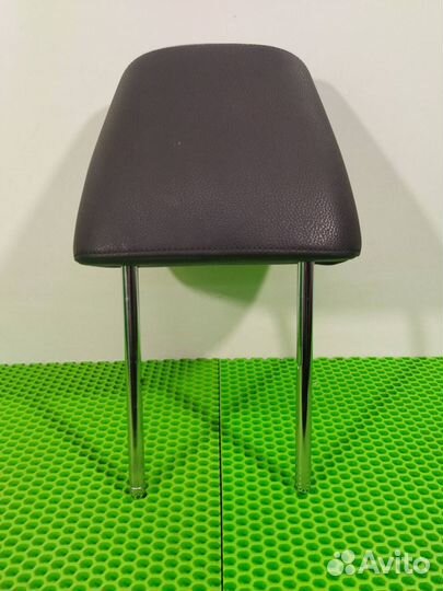 Подголовник передний Volkswagen Touareg NF 7P5