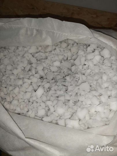 Поролоновая крошка