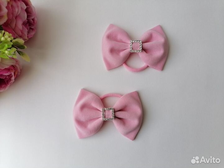 Набор бантиков на резинках подарочный