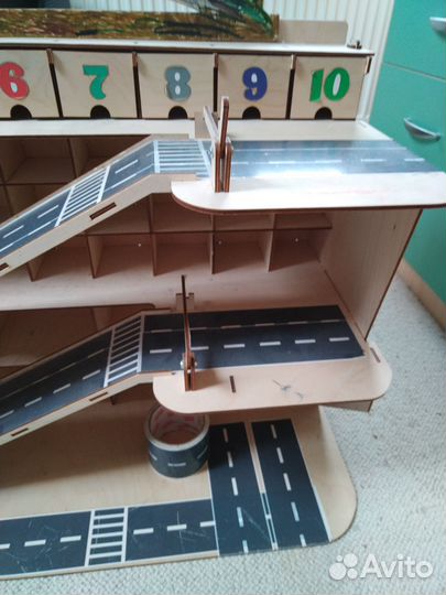 Гараж парковка для машинок