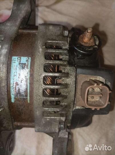 Генератор Toyota Corolla E150