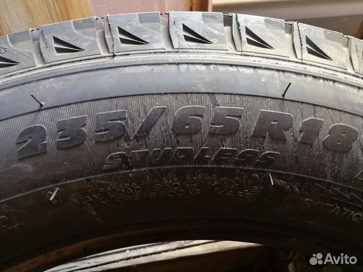 Michelin Latitude X-Ice XI2 235/65 R18 106T