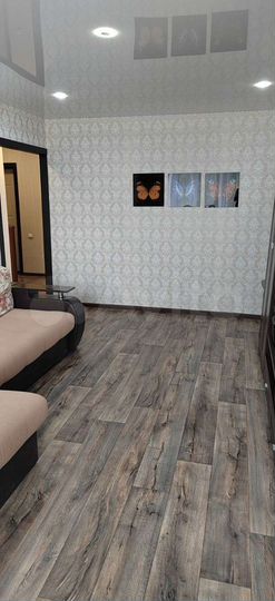 2-к. квартира, 47 м², 3/5 эт.