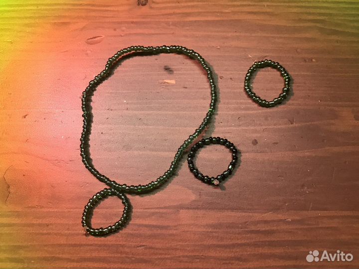 Набор украшений из бисера