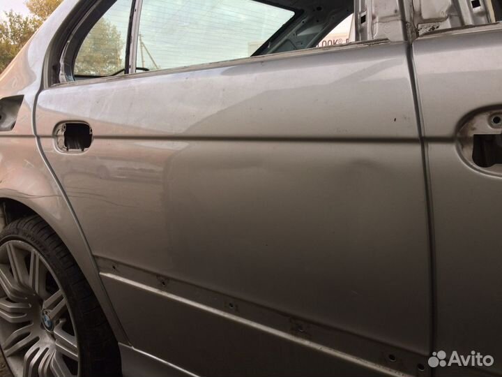 Дверь задняя правая бмв е39