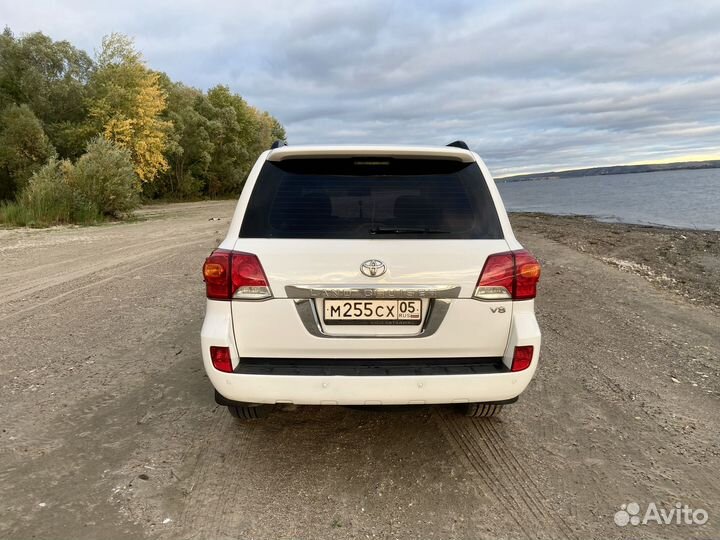 Аренда автомобиля с водителем на свадьбу