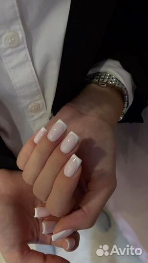 Модель на маникюр к действующему мастеру сегодня