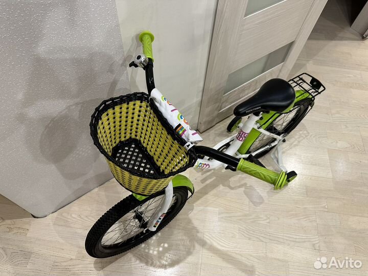 Велосипед детский 18 дюймов для девочки б/у