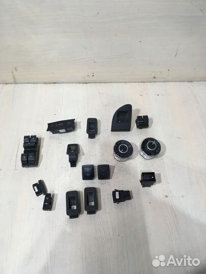 Блок стеклоподъемника Тоуарег 3.2 AZZ