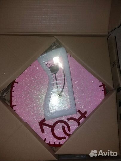 Часы настенные новые