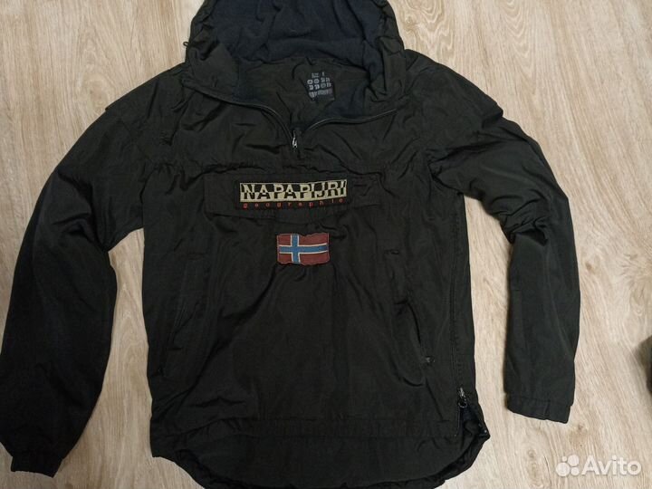 Ветровка анорак на флисе разм. S