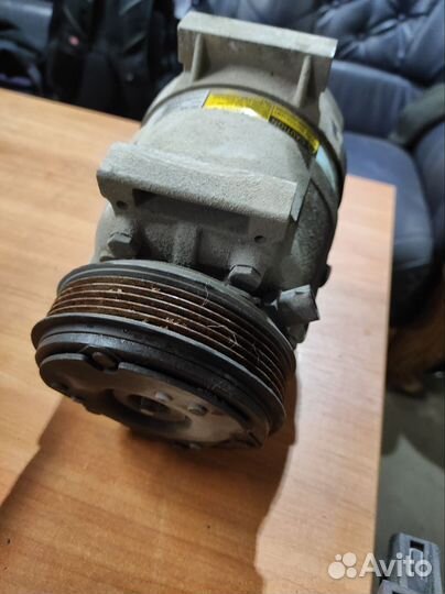 Компрессор кондиционера Renault scenic 1 1.8