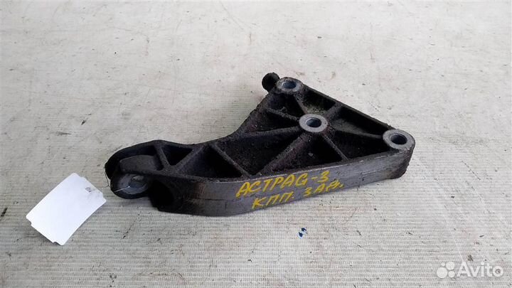 Кронштейн МКПП задний Opel Astra G 98-05г