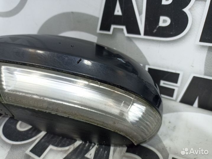 Зеркало левое Volkswagen Passat B6