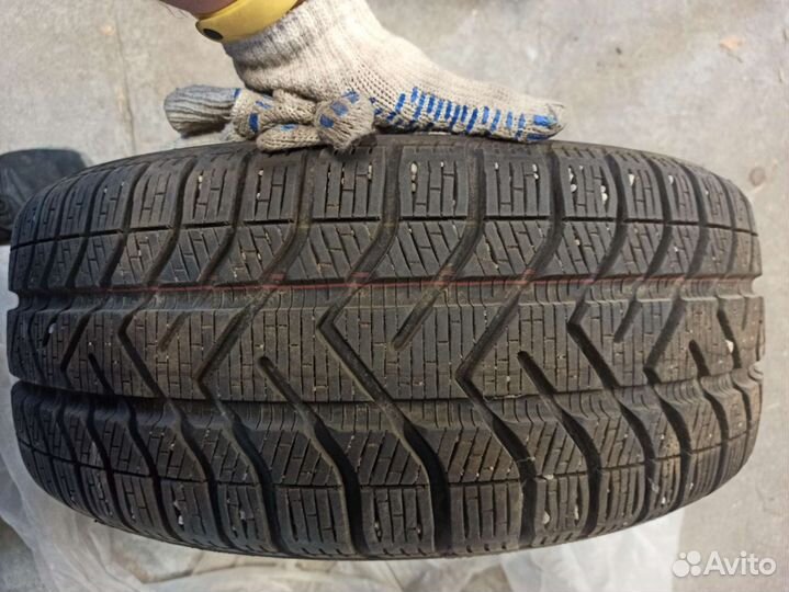 Pirelli Winter SnowControl Serie III 195/45 R16