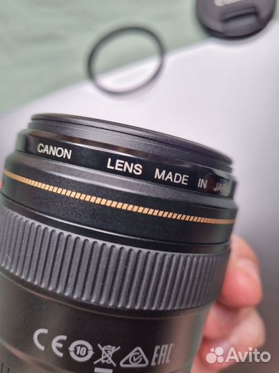 Canon EF 85mm f1.8 USM