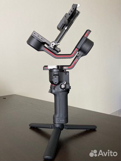 Стабилизатор DJI RS 3