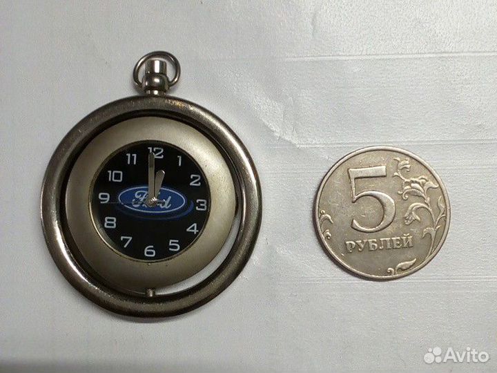 Часы брелок электронные