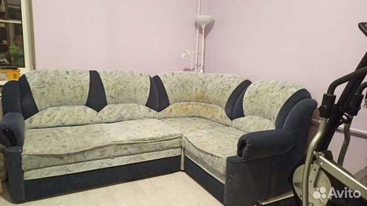 Диван угловой