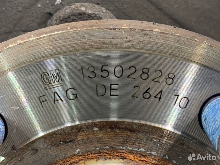 Кулак поворотный передний правый Chevrolet Cruze