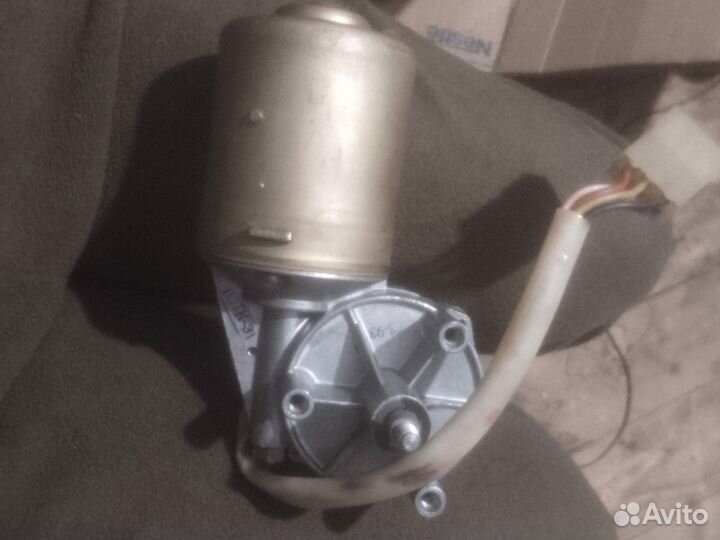 Мотор стеклоочистителя от крупной машины отк 3