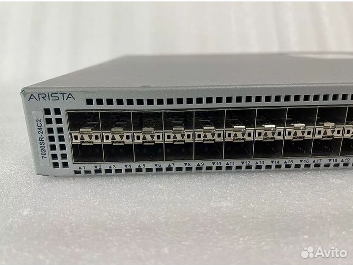 Коммутатор arista DCS-7020SR-24C2