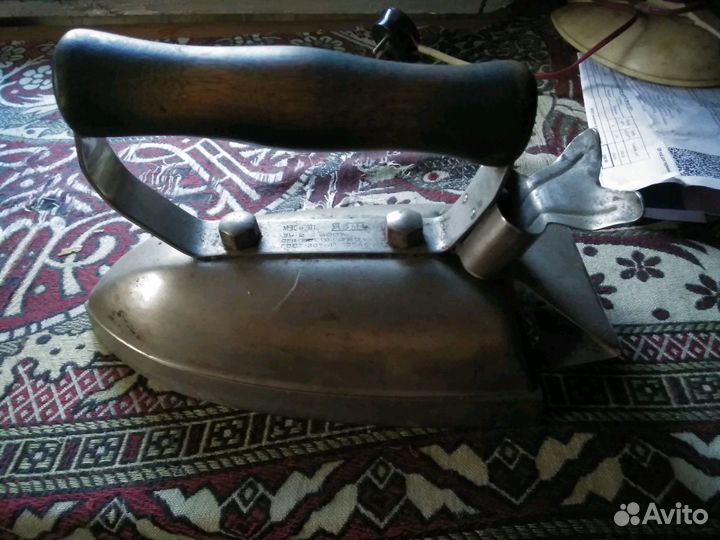 Старый утюг