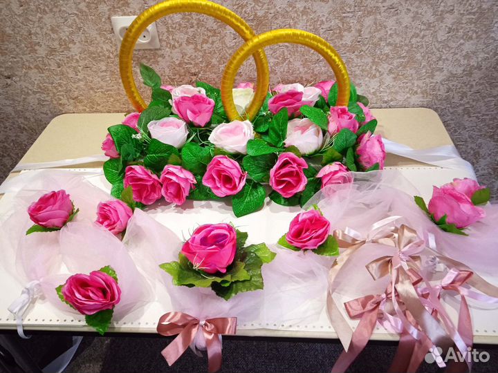 Свадебные украшения на 2 машины. Аренда