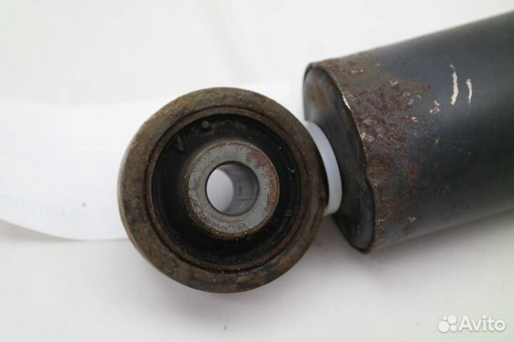 Амортизатор RX450H/350/200T 2015-2019