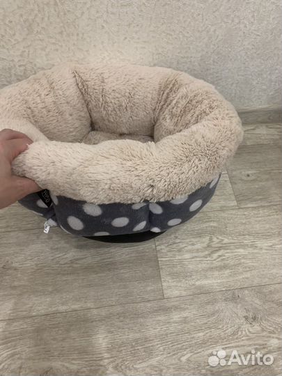 Лежанка для кошек бу