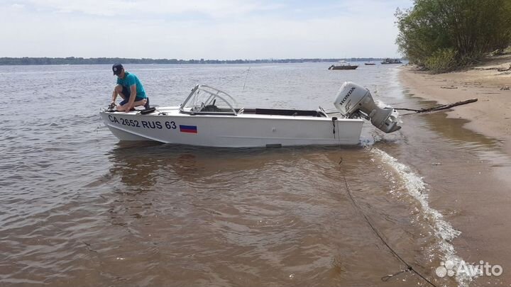 Лодка Прогресс 4 с мотором Хонда 50