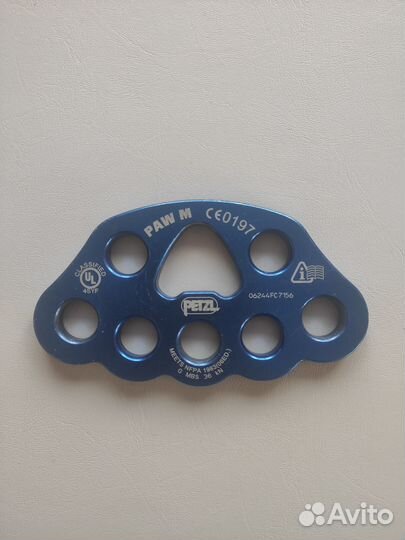 Продам снаряжение Petzl