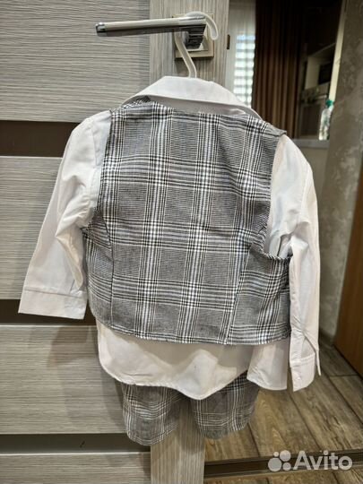 Продам нарядный детский костюм тройку 92 размер