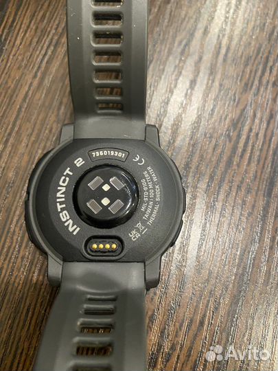 Garmin instinct 2