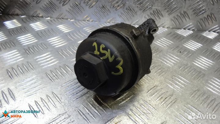 Корпус масляного фильтра бензиновый Skoda Fabia