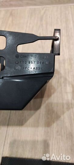 Рамка под магнитолу 1DIN для Шкода Фабиа 2, новая