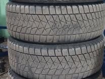 Bridgestone Blizzak DM-V2 235/55 R18