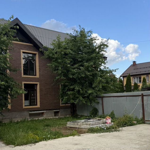 Дом 120 м² на участке 5 сот.