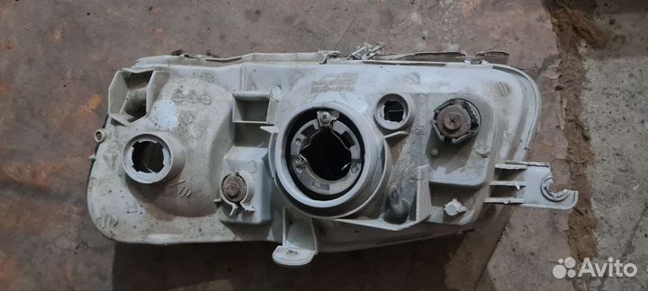 Фары для Hyundai Accent