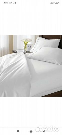 Простыни на резинке белого цвета