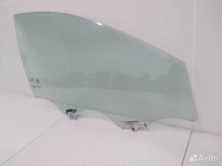 Стекло двери передней правой Kia Ceed св 2018