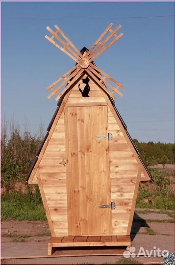 Уличный туалет деревянный PRO885